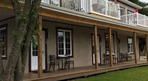 Orange Bistro - Image 4