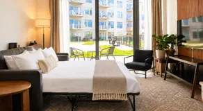 Bay View Designer 1BR - Best Location with Balcony, Gym, and Terrace - Sleeps 4 - Image 2