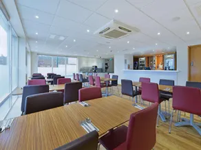 Travelodge Newport Isle of Wight - Image 2