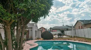 S.K.E Guest House - Image 2
