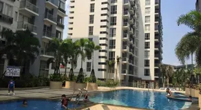 One Palm Tree Condo - Image 3