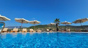 Hotel Lake Park Ksamil - Image 2