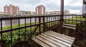 Harbour House - Donnini Apartments - Image 2