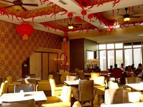 My Dream Hotel - Image 4