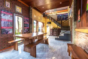 The Garuda Villa and Restaurant - Image 4