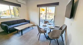 La Magenta Apartments - Image 2