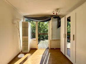 Workers • 16 Beds • 2 Bath • Near Volvo - Image 3