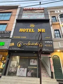 Hotel NH - Image 2