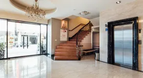 Hotel South Sea - Image 4