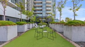 Trafalgar Lane Apartments by CLLIX - Image 3