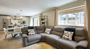 Host & Stay - The Sett - Image 2