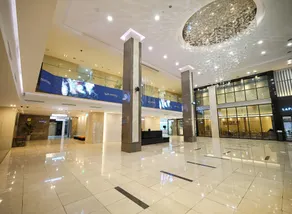 Queen Vell Hotel - Image 2