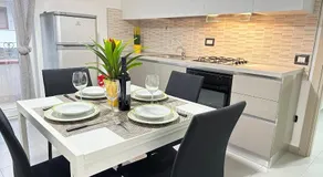 Sunrise Residence - Image 2