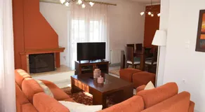 VILLAGE HOUSE - Image 2