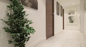 Hermitage Suites - Image 3