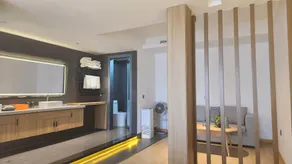 A Courtyard in the City: Tranquil Moments, A Secluded Abode (Liupanshui Wanda Plaza Store) - Image 4