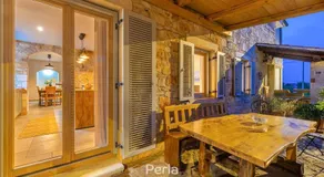 Semesterhus LYRA med uppvärmd pool i Novigrad - Image 4
