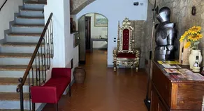 A La Casa Dei Potenti - Image 4