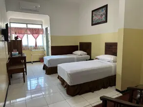 Hotel Mahkota - Image 2