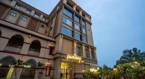 Sunday Hotel & Convention Centre by CheckIn, Vadodara - Image 4
