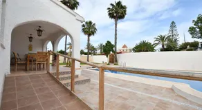 Chalet Playa Flamenca - Image 3