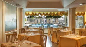 Hotel Roma - Image 2