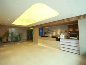 Four Seasons Fenglin Smart Hotel Shanghai (Shanghai Fudan University Subway Station) - Image 4