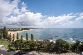 Ocean Front Views with Rooftop Terrace - Image 3