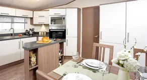 Family breaks at Rockley Park with Prosecco and a box of chocolates on arrival - Image 5