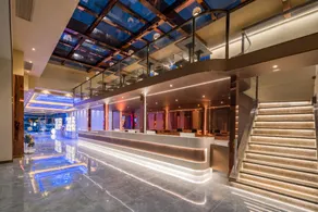 Dequan Luxury Huayuan Hotel, near POP LAND and SOLANA - Image 2
