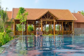 Island Lodge - Image 3