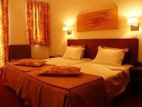 Amoras Country House Hotel - Image 5