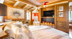 John Luxury Suites - Image 2