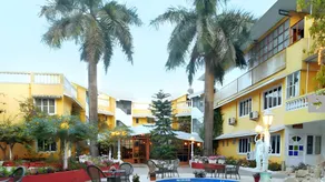 Avion Holiday Resort - Image 5