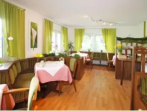 Gästehaus Tannenhof - Image 3