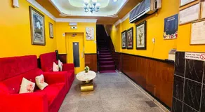 Bab Al Bahrain Hotel - Image 4