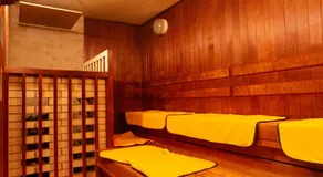 Capsule Hotel Asahi Plaza Shinsaibashi - Image 5