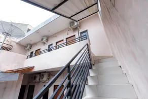 RedDoorz at Osuko Residence Sukomanunggal Jaya - Image 4