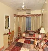 Bird Rock Beach Hotel - Image 3