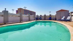 Days Inn Benbrook Fort Worth Area - Image 5