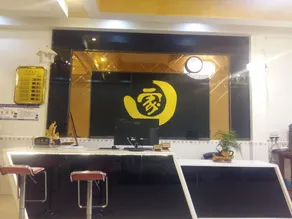 Anlong Baishun Express Hotel - Image 4