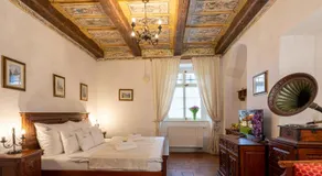 Loreta Hotel - Image 2