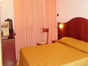 Grifone Hotel - Image 3