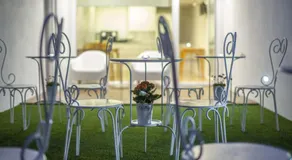 Tea 4 Nine Guest House - Image 4