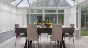 6 Bedrooms, Driveway Parking, Pool Table, Netflix, Huge Long Term Savings - Image 2