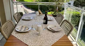 Bel appartement en bord de mer avec piscine lagon et jardin, en résidence sécurisée - Image 4