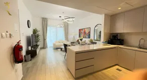 Luxe 2BR Haven - Family Chic Poolside Luxe Retreat - Image 4