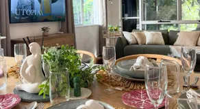 Chic Urban Escape in Norman Park - Holiday Home - Image 3