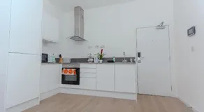 One Bedroom apartment Serviced apartment Smethwick flat 319 - Image 3