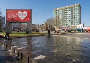 2 Bed Flat, Dedicated workspace, Parking, 4KTV - Image 4